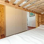 B12 - Pool And Sun Apartment